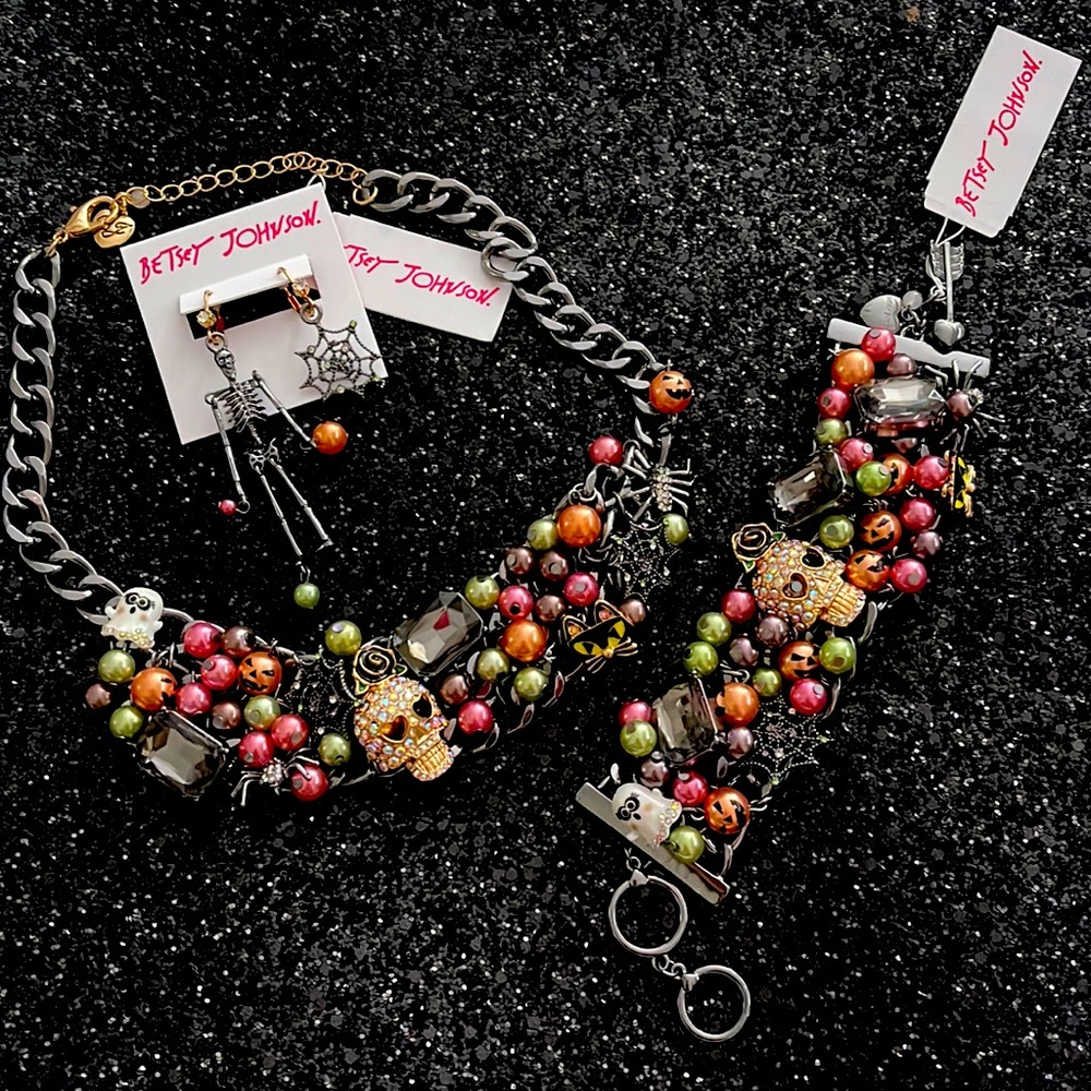 NWT betsey Johnson 3 piece statement set Halloween ghost, spiders, skulls, cats